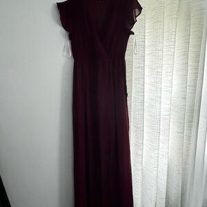 Lulu’s Cabernet bridesmaid/ wedding guest dress